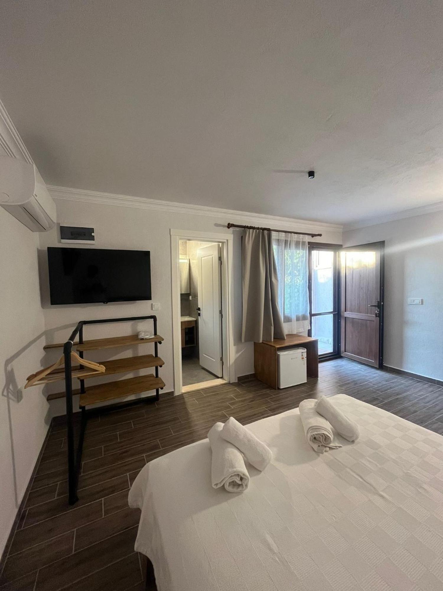 Ilcayto Suites Foca Exteriér fotografie