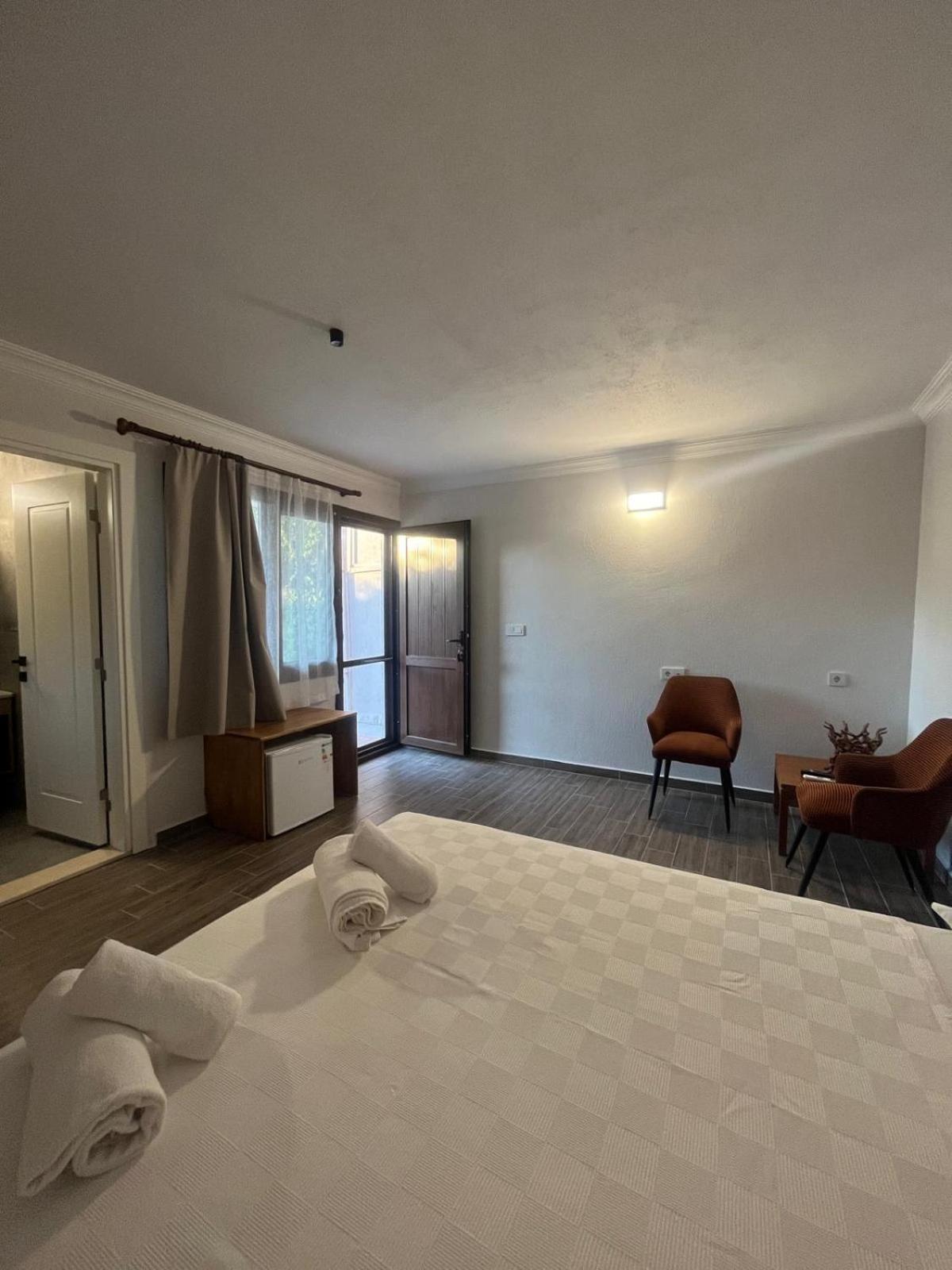 Ilcayto Suites Foca Exteriér fotografie
